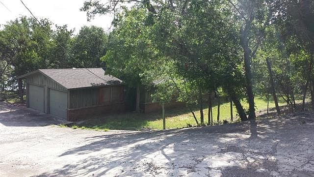 1st image of 480 Lakeside Dr