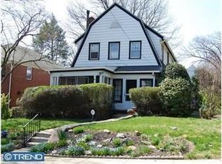 240 Rock Glen Rd, Wynnewood, PA 19096