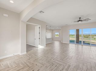 22204 W DALE Lane, Wittmann, AZ 85361