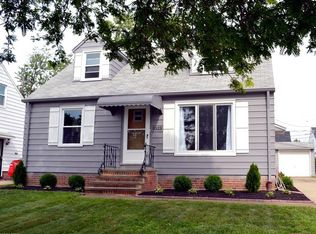 5323 Elmwood Ave, Maple Heights, OH