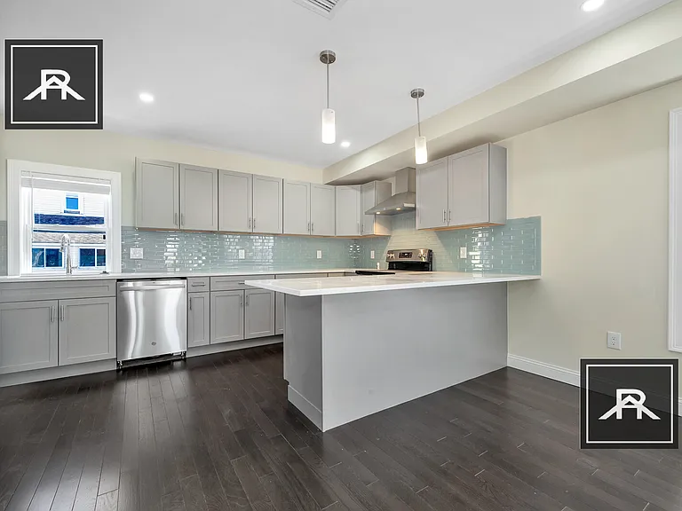 45 Wright Ave #2 — Photo 16