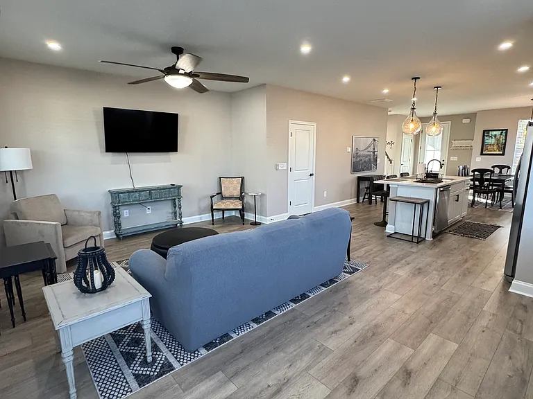 Open Concept Area Living Kitchen Dining