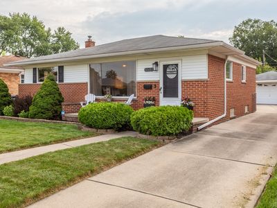 8681 Randy Dr, Westland, MI, 48185