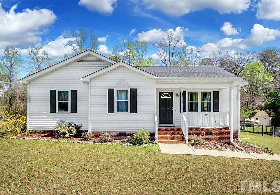 5725 Stone Crystal Dr, Fuquay Varina, NC 27526 Zillow