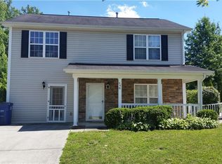 548 Lakeside Valley Dr, Winston Salem, NC 27107