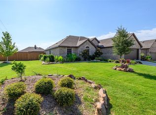3712 Ann Arbor Ln, Denton, TX 76207