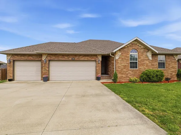 1126 S Rome Avenue, Republic, MO 65738