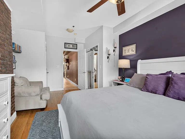 322 Madison St #5 — Photo 11