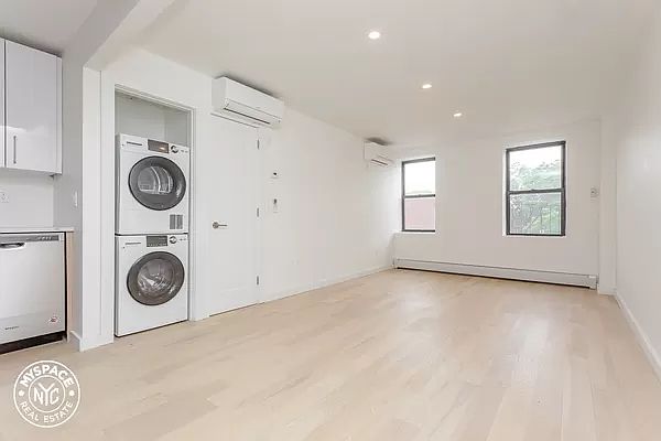1st image of 419 Marcus Garvey Blvd #5D