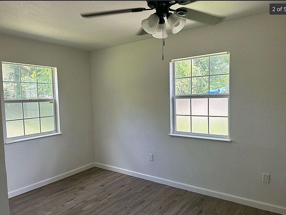 3rd image of 3535 Mission Dr