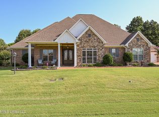 4650 Pleasant Breeze Dr, Olive Branch, MS 38654