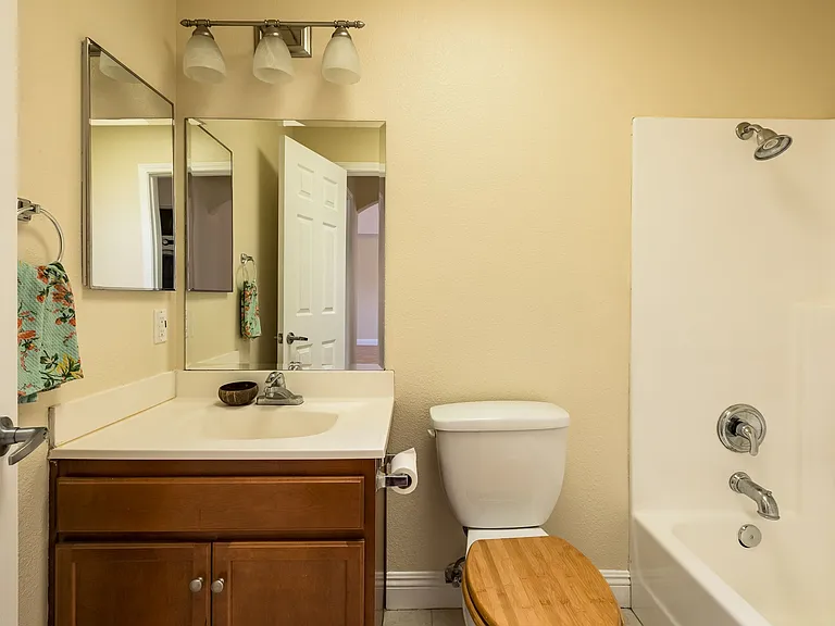 4327 Swift Ave #5 — Photo 19