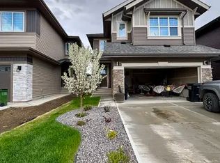 20345 25a Ave NW #1A, Edmonton, AB T6M1N8