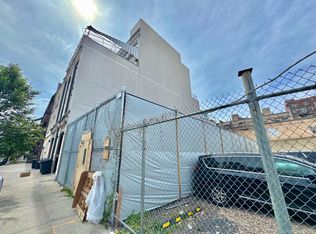 102 Walworth Street, Brooklyn, NY