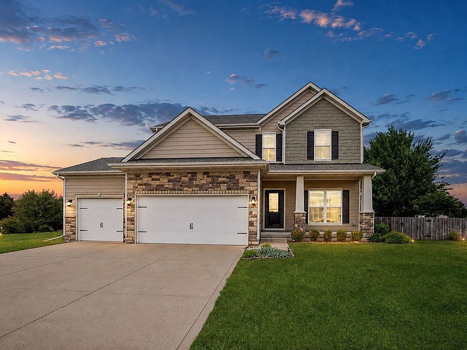1st image of 205 SE Telby Ln