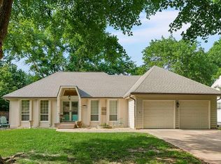 12306 W 102nd St, Lenexa, KS 66215