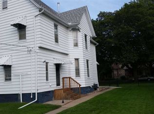 1006 19th St, Rock Island, IL