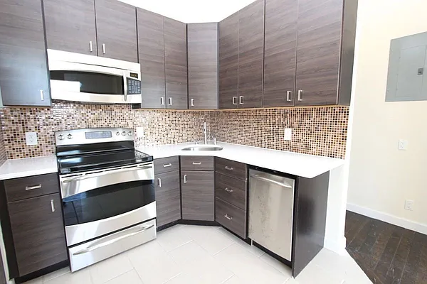 Rented by N.C. Pepe Corp. | media 1