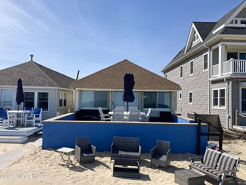 115 Beachfront Photo 1