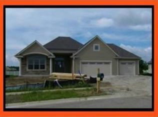 6120 S 40th St, Milwaukee, WI 53221