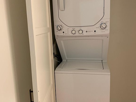 2nd image of 3153 Barbara Ct APT B