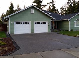 824 Joshua St, Port Angeles, WA 98363