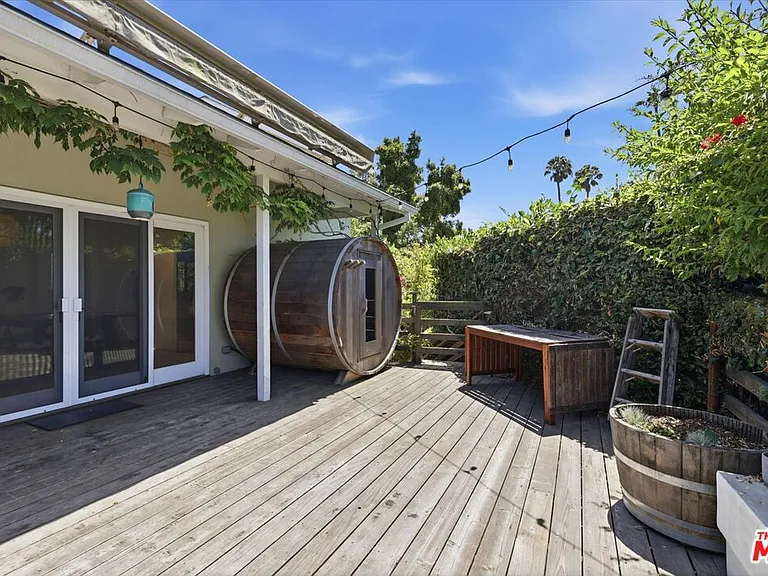3240 Tilden Ave — Photo 51
