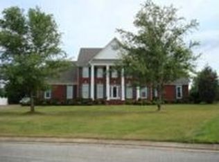 46 Crownpointe Cv, Jackson, TN 38305