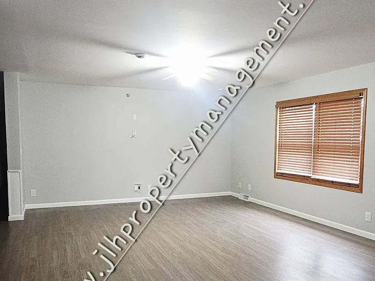 1971 W Navajo Dr — Photo 10