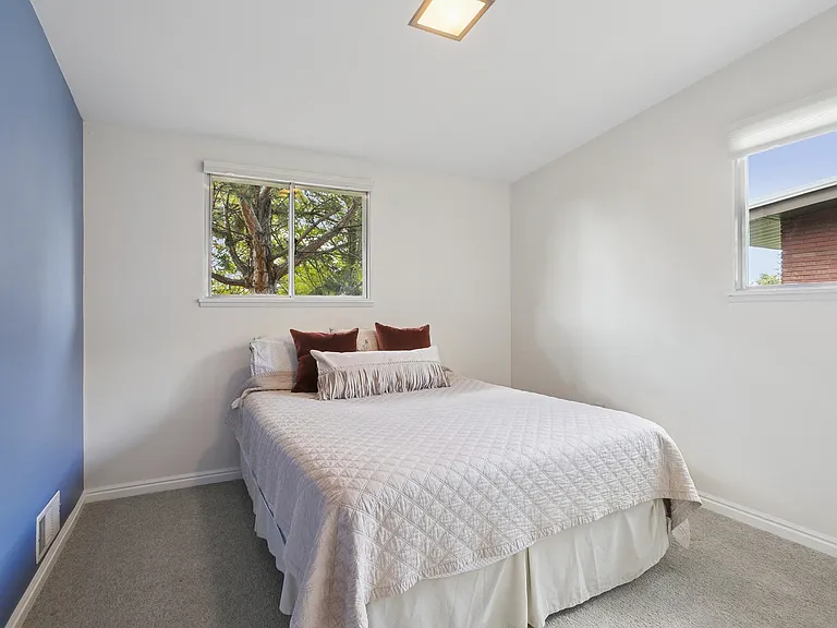 3485 S Fleetwood Dr — Photo 24