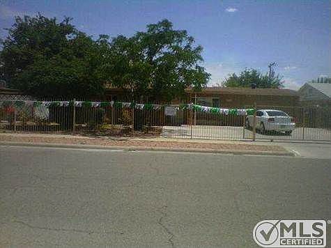 1st image of 8112 Parkland Dr