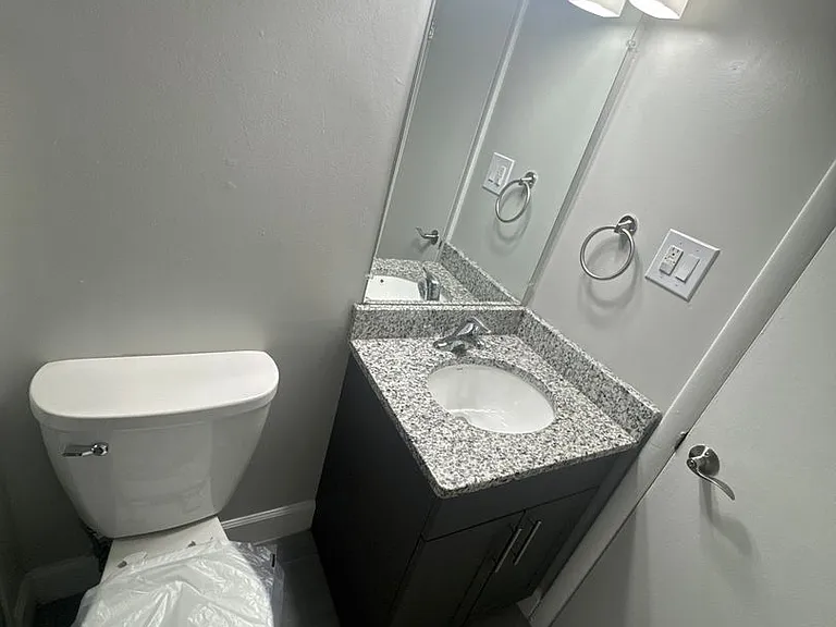 3331 Hewitt Ave #1 — Photo 53