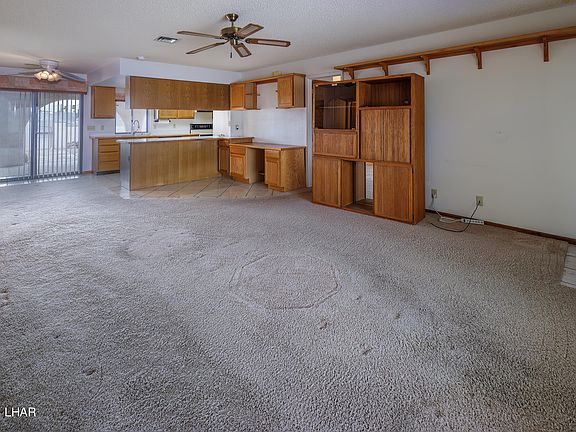 4th image of 2387 Hillside Ln