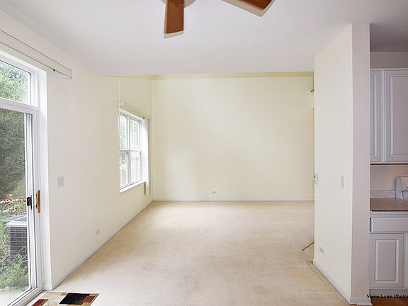 2nd image of 2960 Langston Cir #2960