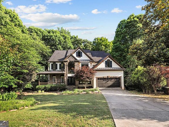 3rd image of 1340 Tahoe Pines Cir
