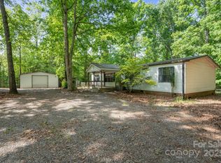 351 Fletcher Rd, Union Grove, NC 28689