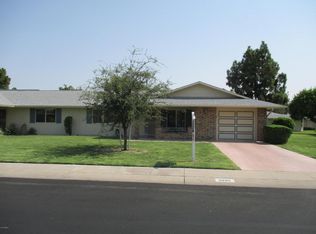 9805 W Oak Ridge Dr, Sun City, AZ 85351