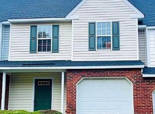 10207 University Park Ln, Charlotte, NC 28213