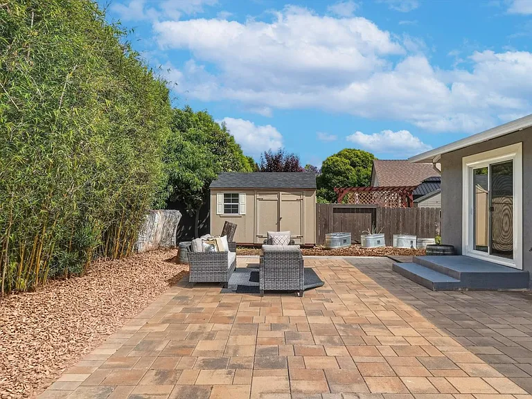 35664 Conestoga Pl — Photo 17