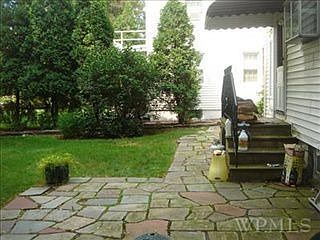 2nd image of 15 Gramercy Ave