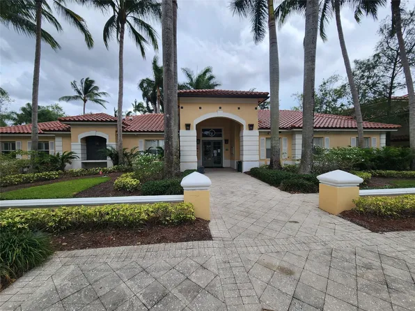 6778 W Sample Road #6778, Pompano Beach, FL 33067