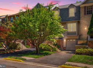 7829 Wintercress Ln, Springfield, VA 22152