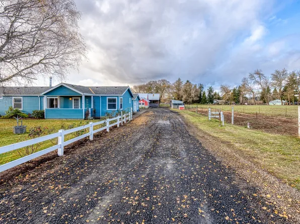 9215 SW River Rd, Hillsboro, OR 97123