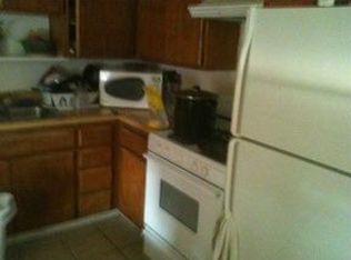 3021 Alloway Ln APT A, Bakersfield, CA 93307