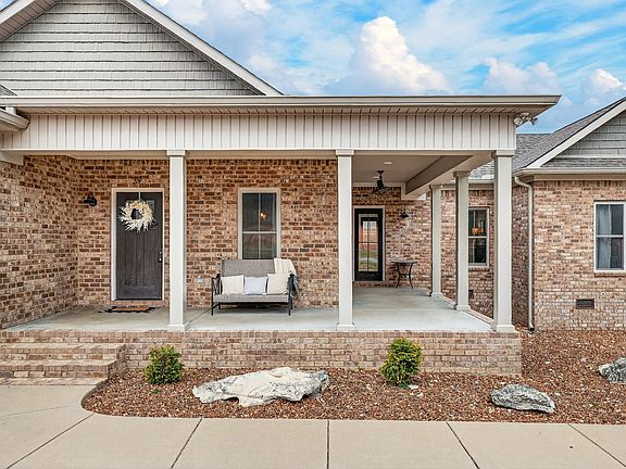 3rd image of 39 Boning Rd