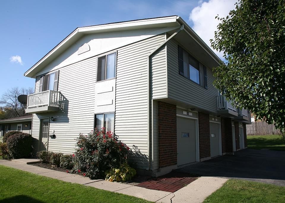 1st image of 1439 Tonset Ln