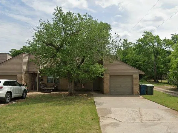 120 N Smythe Ave #120, Edmond, OK 73034