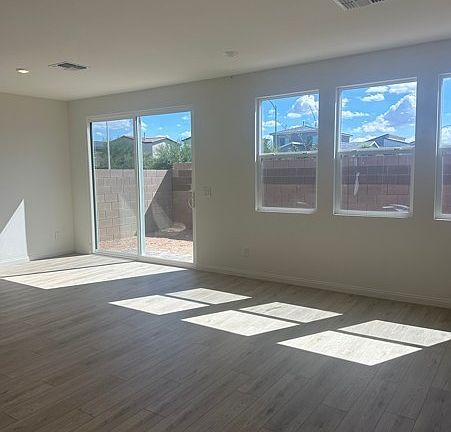 3rd image of 4185 Texas Lilac Ave