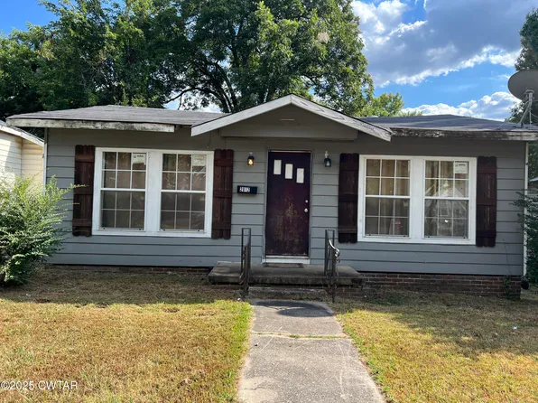 2012 E Mitchell St, Humboldt, TN 38343