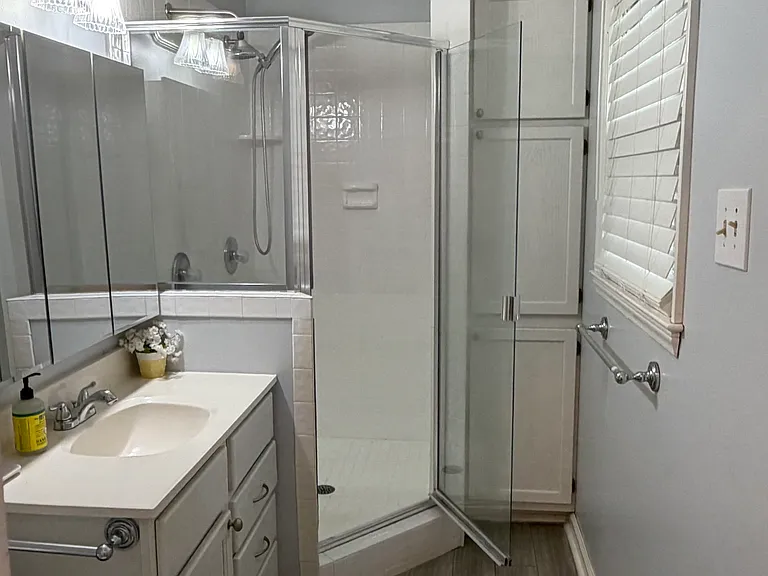 8712 Green Level Church Rd — Photo 23